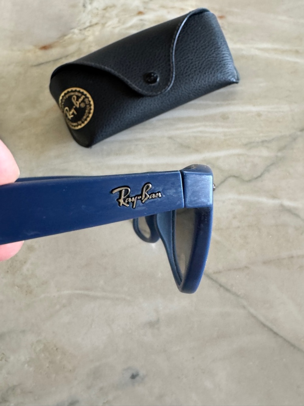 Ray-Ban Navy Blue Wayfarer Sunglasses with Gradient Lenses - Picture 2 of 3
